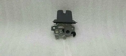 Audi A3 S3 8V Tailgate boot lock/latch motor 8R0827505