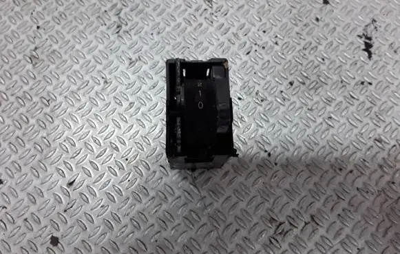 Headlight level height control switch