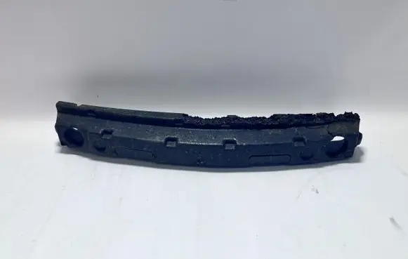 Mercedes-Benz ML W164 Front bumper foam support bar A1648800035