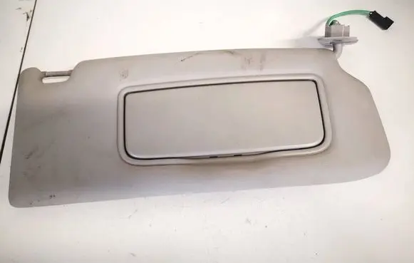Sun visor