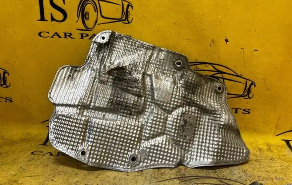 Porsche Cayenne (92A) Exhaust heat shield 7P5825616B