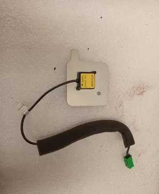 Mitsubishi Outlander Aerial GPS antenna 8751A098 87705512