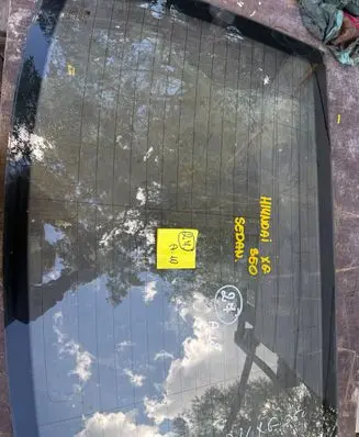 Hyundai XG Opening tailgate glass 43R00048
