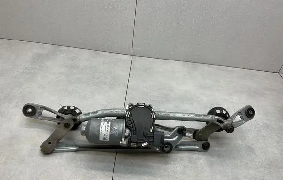 Nissan Pulsar Front wiper linkage and motor 288004MA0A