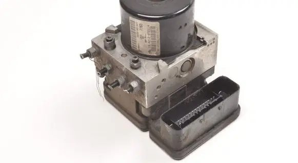 Alfa Romeo Giulietta ABS Pump 00051901331