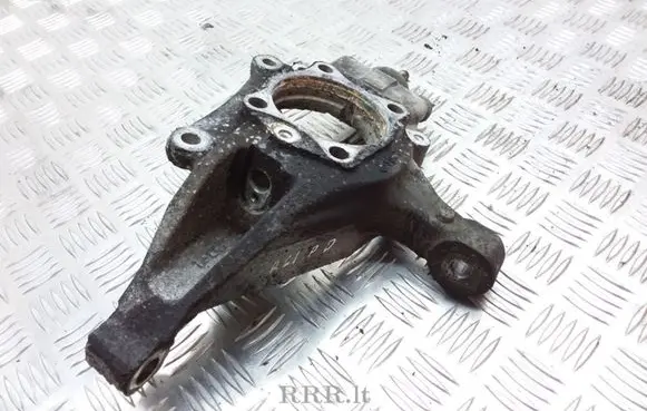 Front wheel hub spindle knuckle