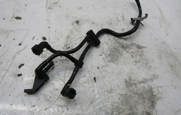 KIA Ceed Fuel line pipe OEM