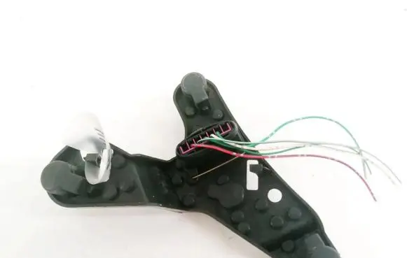 Toyota Avensis T250 Tail light bulb cover holder 89028786