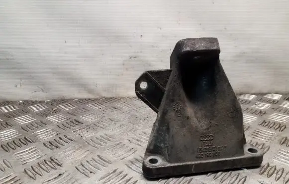 Volkswagen PASSAT B5 Engine mounting bracket 4B0199308
