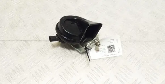 BMW 3 E46 Horn signal 7893139