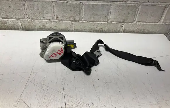 BMW 3 F30 F35 F31 Front seatbelt 34107542C S1727247503