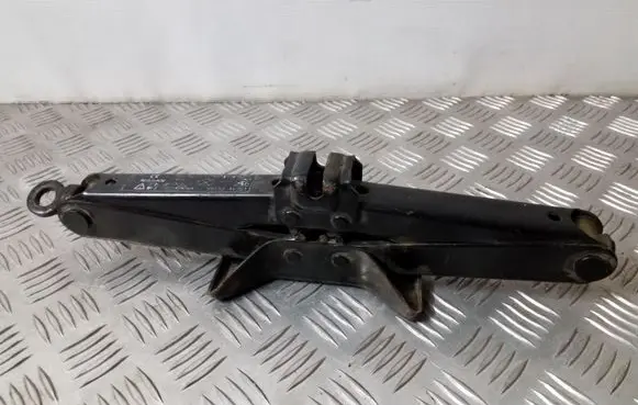 Nissan Primera Lift Jack 99550AV701