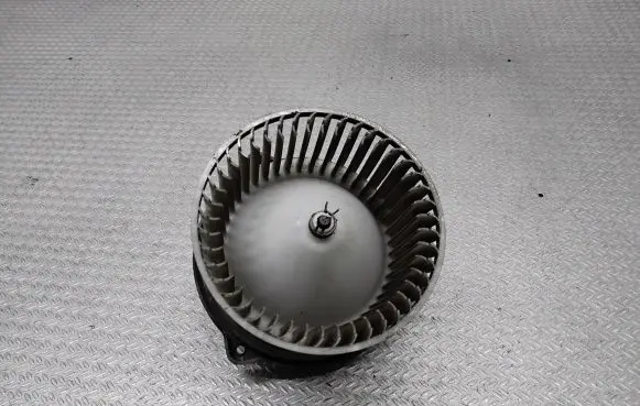 Honda CR-V Heater fan/blower 1940007095