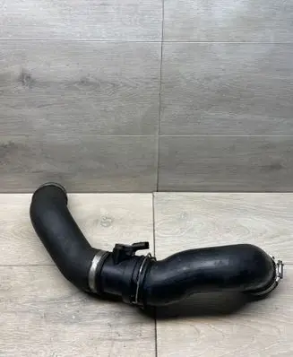 Volkswagen Transporter - Caravelle T5 Intercooler hose/pipe 7H0145955L 7H0145958D