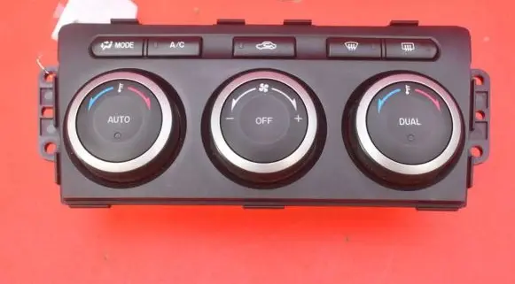 Mazda 6 Climate control unit GAM761190B