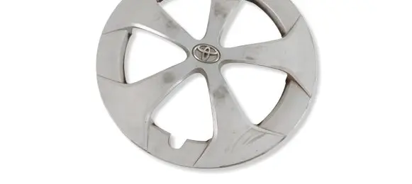 Toyota Prius (XW30) R15 wheel hub/cap/trim 4260247060