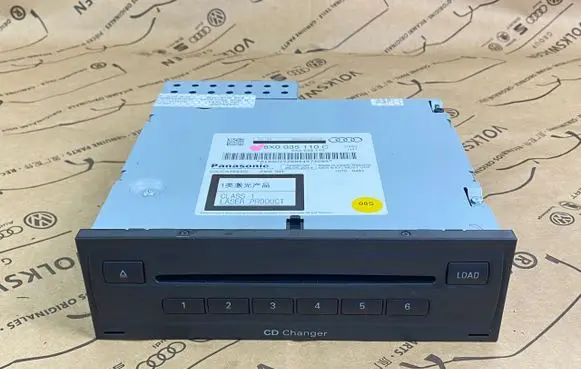 Audi A1 CD/DVD changer 8X0035110C