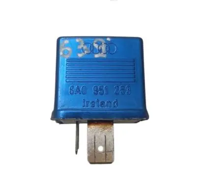 Volkswagen Golf IV Other relay 8A0951253