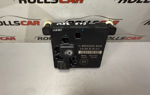 Mercedes-Benz CLS C219 Door control unit/module 2198200326