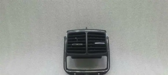 Mercedes-Benz CLS C219 Rear air vent grill A2118302254