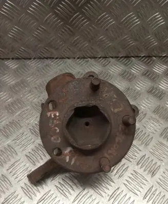 Ford Sierra Front wheel hub