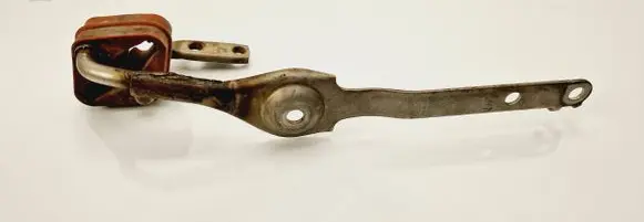 BMW 5 F10 F11 Muffler mount bracket/holder 7823262