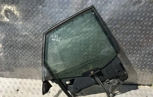 Audi 80 90 S2 B4 Rear door window/glass frame 