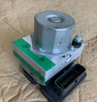 Tesla Model S ABS Pump 103779700D