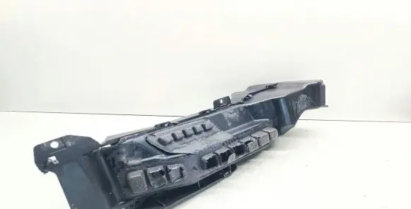BMW 7 E65 E66 Brake cooling air channel/duct 7153785