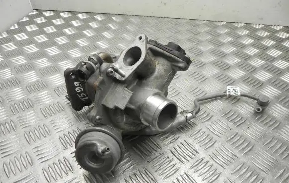 Ford Focus Turbo CM5G6K682HE