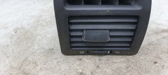 Toyota Corolla Verso E121 Dashboard side air vent grill/cover trim 5566013020