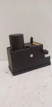 Audi A4 S4 B5 8D Central locking vacuum pump 4A0862257F