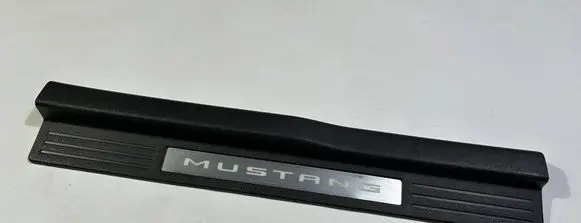 Ford Mustang V Front sill trim cover ar336313200