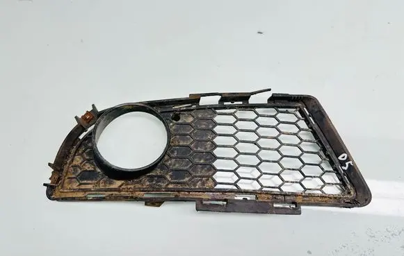 BMW 3 E90 E91 Front fog light trim/grill 51117891396 7891396