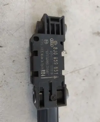 Audi A3 S3 A3 Sportback 8P Airbag deployment crash/impact sensor 8J0959651