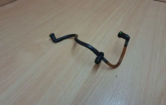 Renault Espace IV Fuel line pipe 8200354927