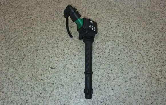 Alfa Romeo Giulietta High voltage ignition coil 0221504707 20240412
