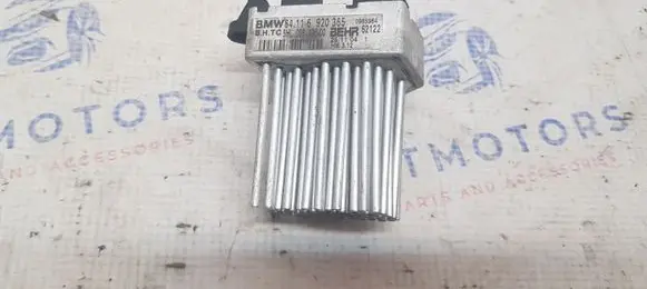 BMW 3 E46 Heater blower motor/fan resistor 6920365