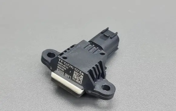 Jaguar XF X250 Airbag deployment crash/impact sensor BJ3214C676AA DC8F40B0 05062011