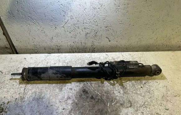 Mercedes-Benz E W211 Rear shock absorber/damper A2113200631