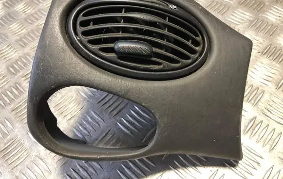 Ford Focus Dash center air vent grill 98AB19893BGW 98AB19893BBW D1B1AR66ZA
