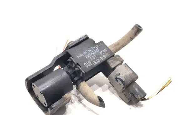 Honda Accord Fuel pressure regulator 184600-4700