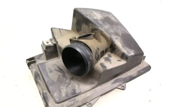Mazda 5 Air filter box cover 