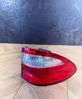 Mercedes-Benz E W211 Rear/tail lights A2118200811