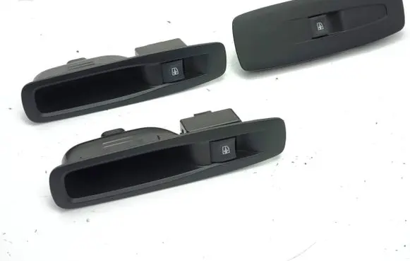 Renault Megane IV Electric window control switch 809605274R 829507746R