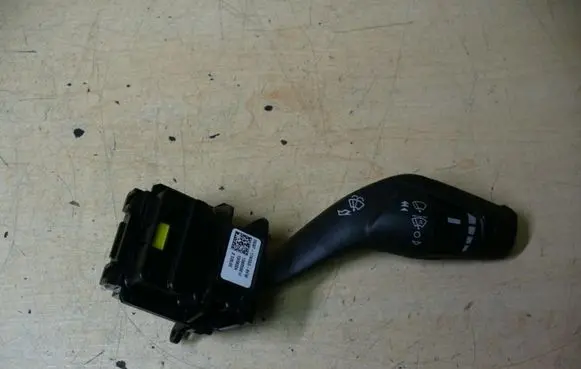 Ford Mustang V Multifunctional control switch/knob DG9T17A553BFW N432