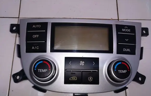 Hyundai Santa Fe Climate control unit 972502B432