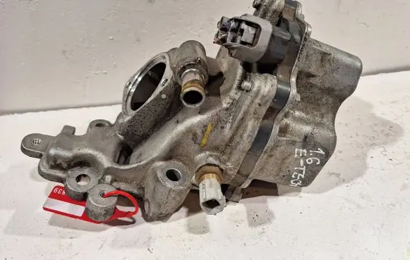 Renault Clio V Water pump 2050K227150