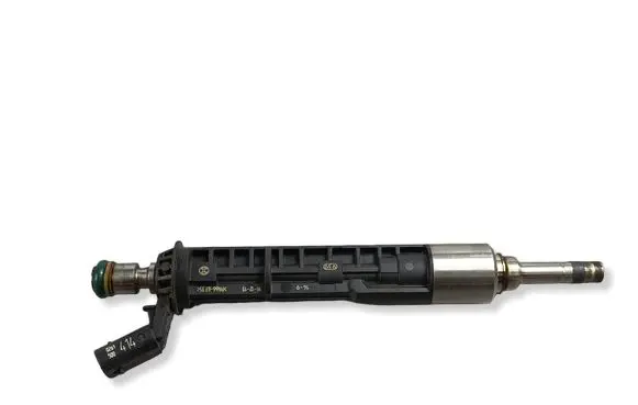 Alfa Romeo Stelvio Fuel injector 04893630AA