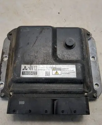 Mitsubishi ASX Engine control unit/module 1860B422 2758008906